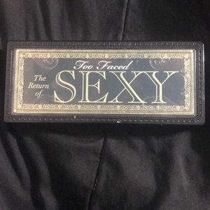 Too Faced The Return Of Sexy